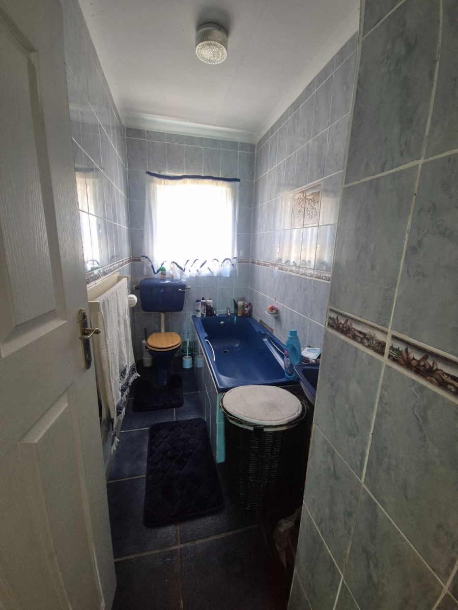 3 Bedroom Property for Sale in Kwamagxaki Eastern Cape